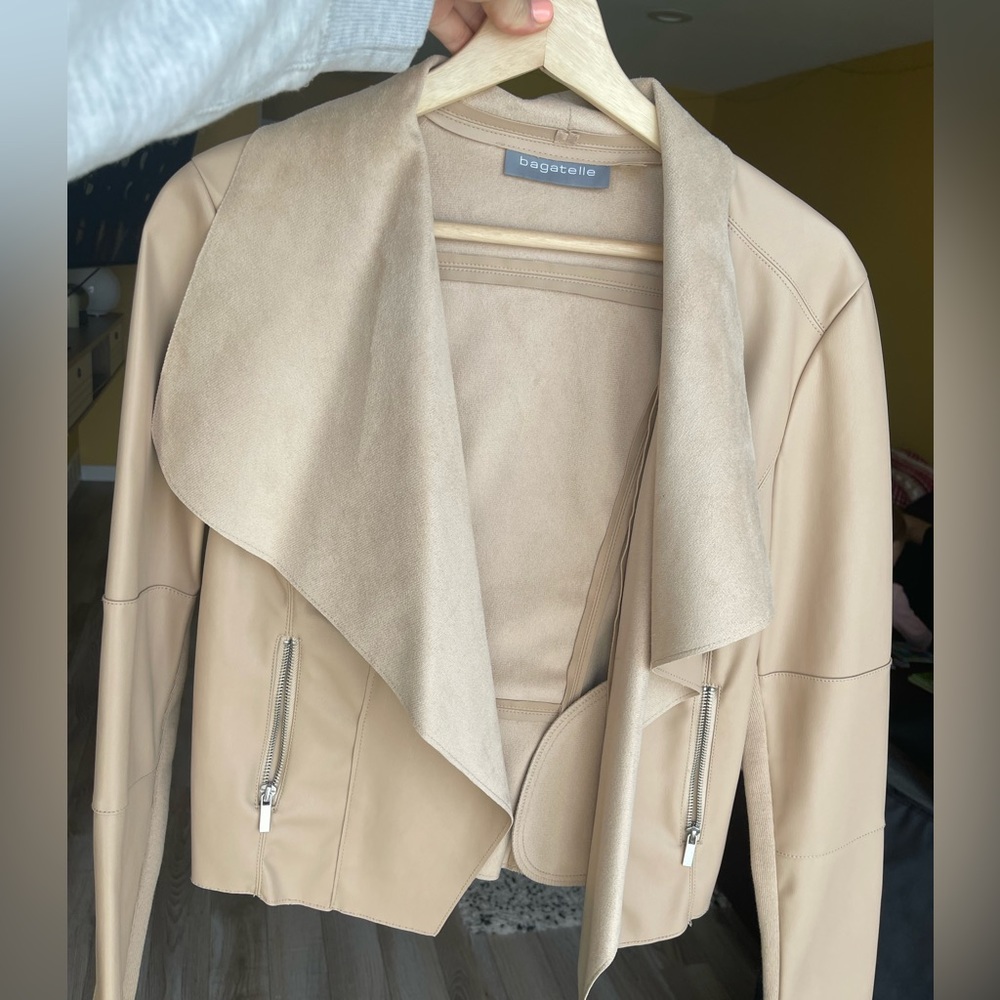 Bagatelle
Women's White Fall Faux Leather Motorcycle Jacket